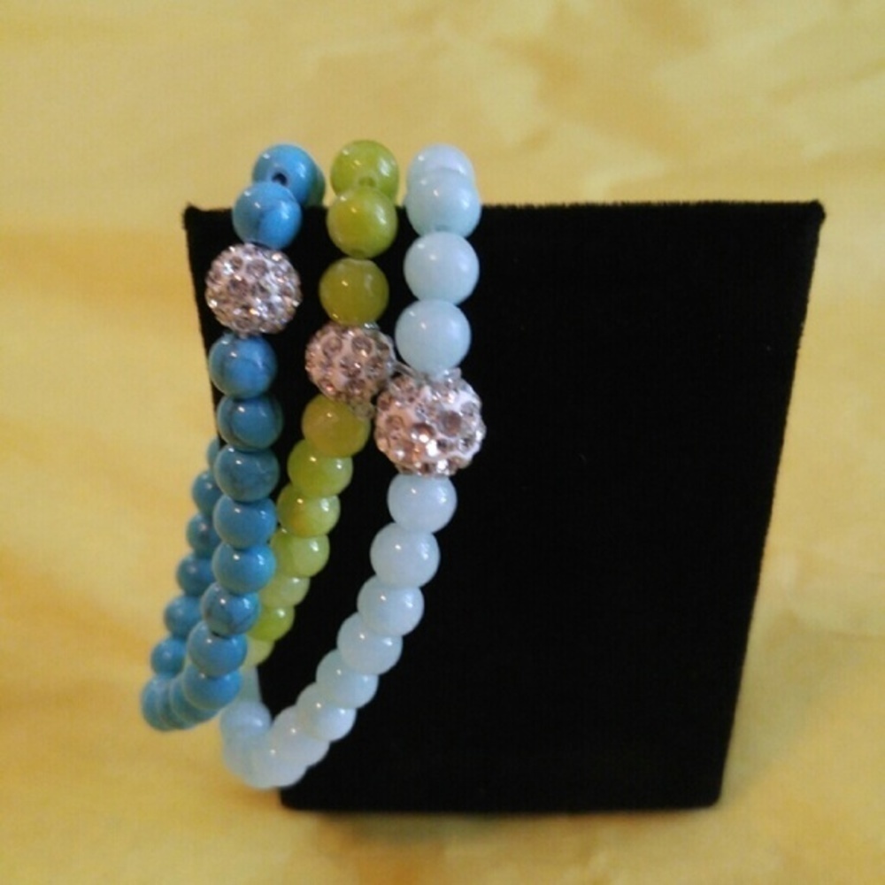 🎉🎉🎉🎊HP-Super Cute Minty Fresh Bracelet Stacks - Picture 2 of 2